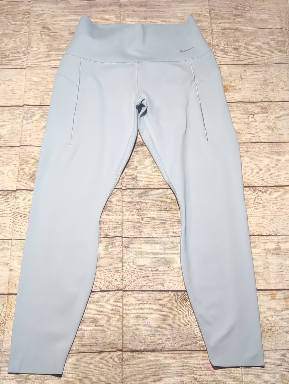 Nike Universa Women's Light Blue High Waist Medium Support Leggings Size M